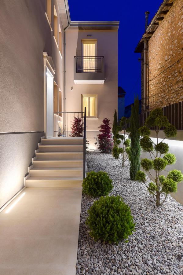 Zalo Urban Living Spaces Ioánnina Exteriör bild